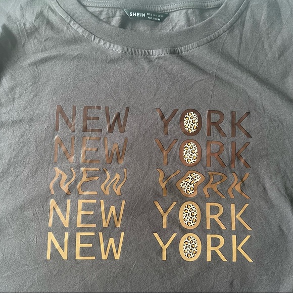 🆕 Leopard Lettered Tee - Gray, XL - Picture 4 of 4